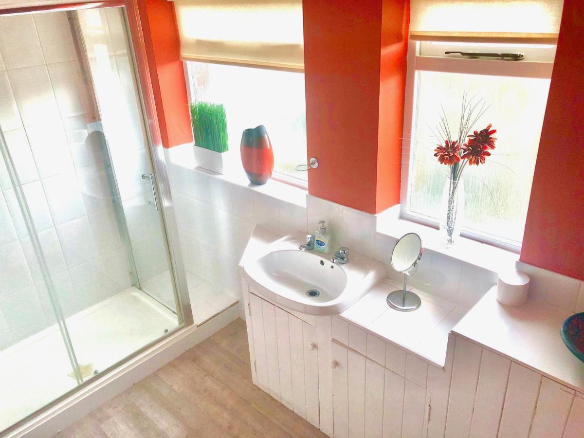 St Anne'S Serviced Accommodation - Bicester Oxfordshire Bagian luar foto