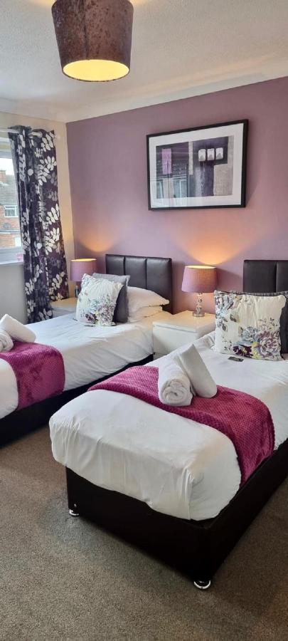 St Anne'S Serviced Accommodation - Bicester Oxfordshire Bagian luar foto