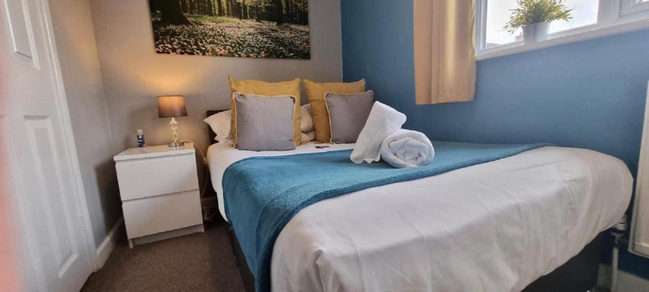 St Anne'S Serviced Accommodation - Bicester Oxfordshire Bagian luar foto