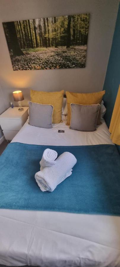 St Anne'S Serviced Accommodation - Bicester Oxfordshire Bagian luar foto