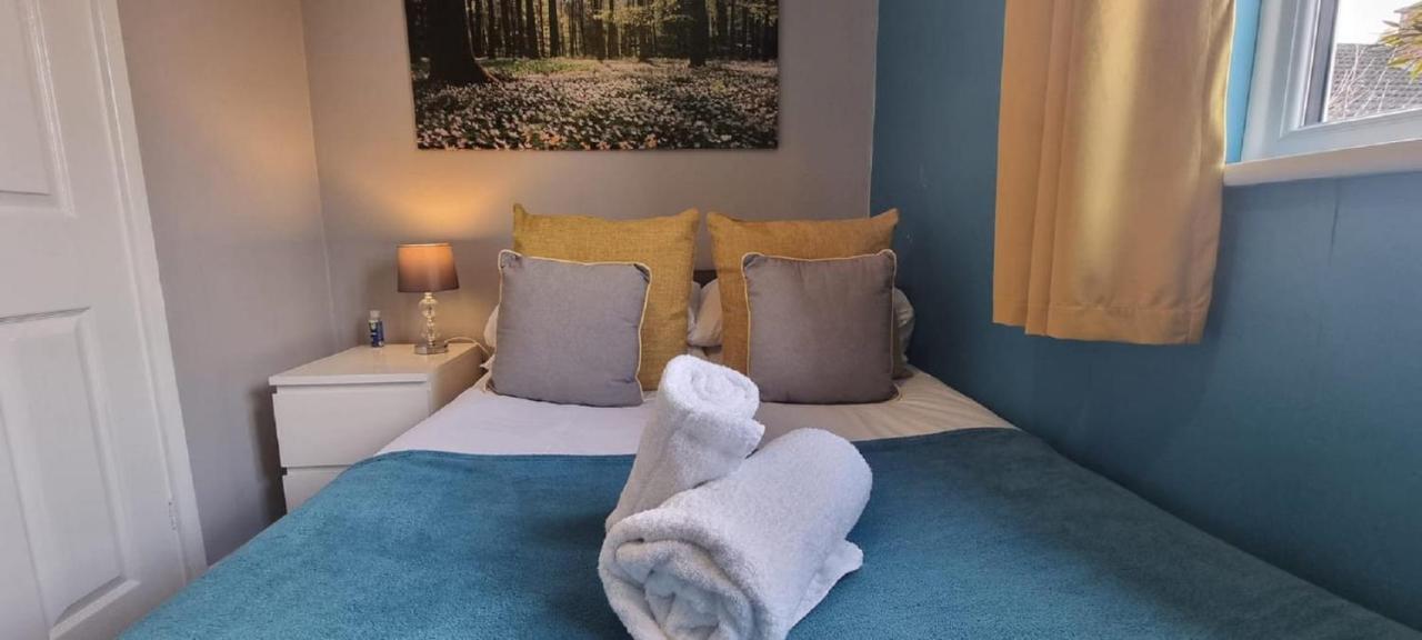 St Anne'S Serviced Accommodation - Bicester Oxfordshire Bagian luar foto