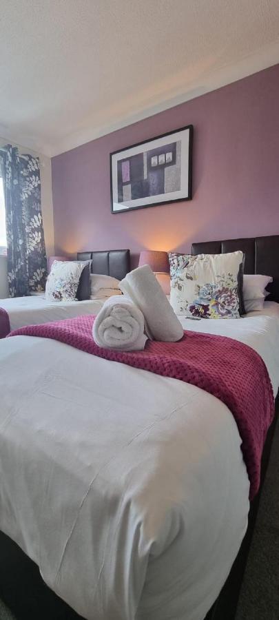 St Anne'S Serviced Accommodation - Bicester Oxfordshire Bagian luar foto