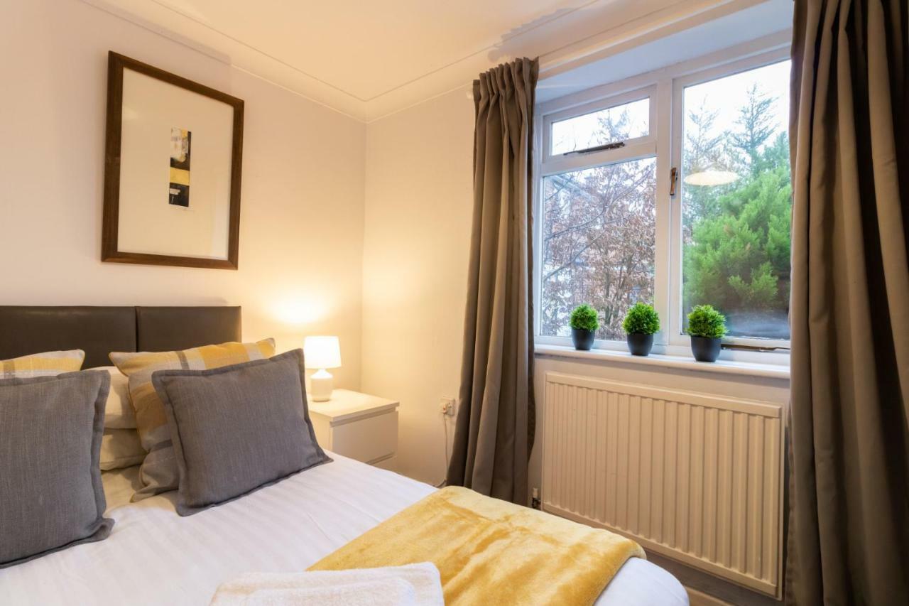 St Anne'S Serviced Accommodation - Bicester Oxfordshire Bagian luar foto