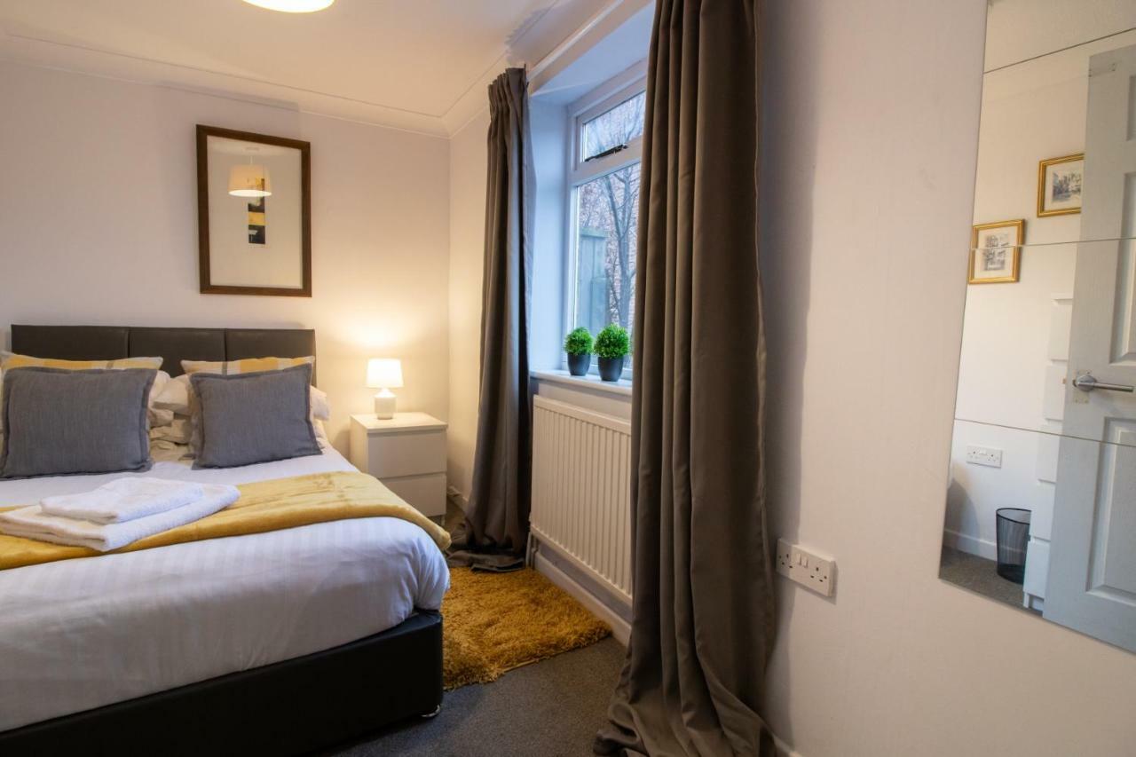 St Anne'S Serviced Accommodation - Bicester Oxfordshire Bagian luar foto